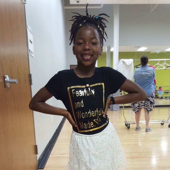 Meet your Posher, Imani - Picture 2 of 3